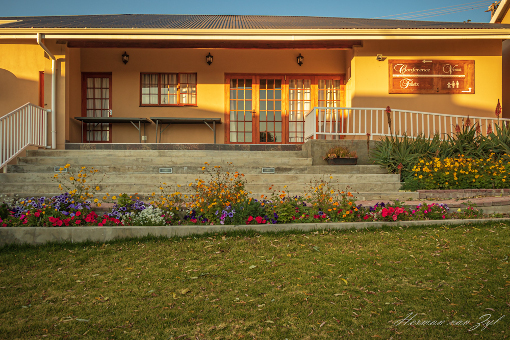 Resthaven Guesthouse Conference Room